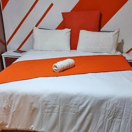 Epic Den Lodge Phuthaditjhaba Εξωτερικό φωτογραφία