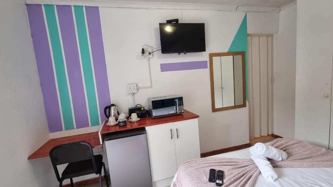 Epic Den Lodge Phuthaditjhaba Εξωτερικό φωτογραφία