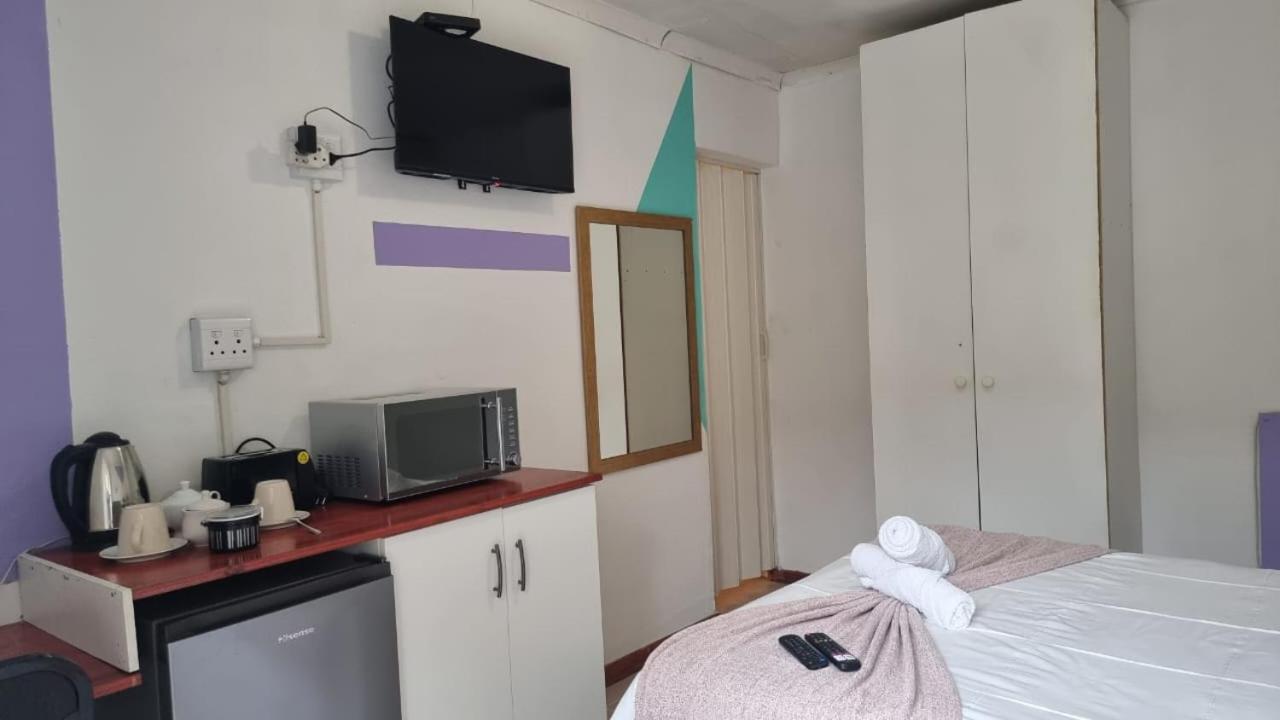 Epic Den Lodge Phuthaditjhaba Εξωτερικό φωτογραφία